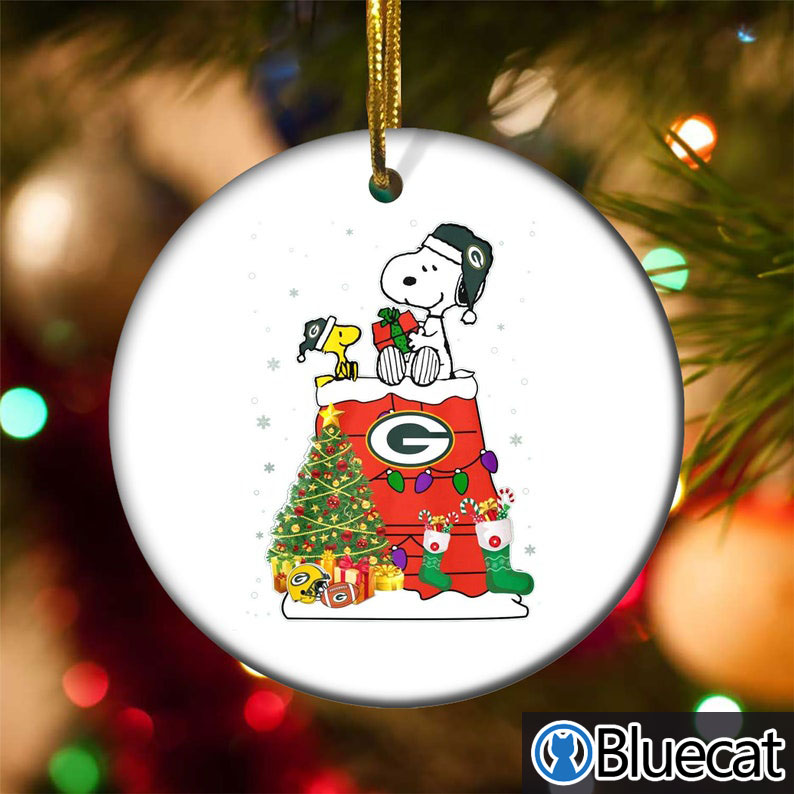 Snoopy Green Bay Packers Nfl Christmas 2021 Ornament 2