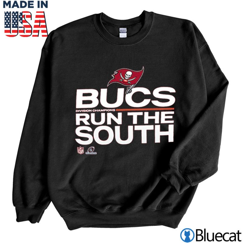 Black Sweatshirt Tampa Bay Buccaneers 2021 NFC South Division Champions Trophy Collection T Shirt