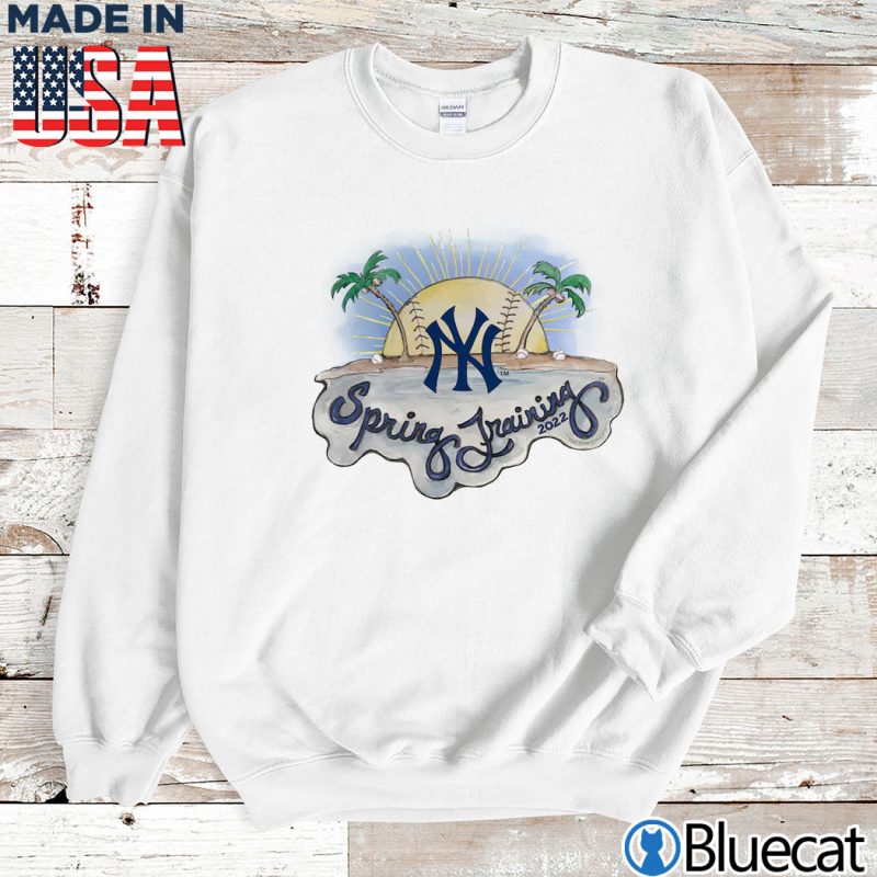 Sweatshirt New York Yankees Tiny Turnip White 2022 Spring Training T Shirt