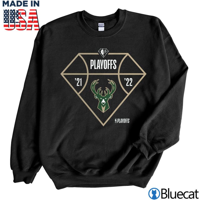 Black Sweatshirt Milwaukee Bucks 2022 NBA Playoffs Diamond Tip Off T Shirt
