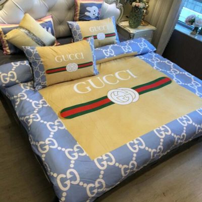Gucci Gold Luxury Duvet Cover and Pillow Case Bedding Set 600x601 1