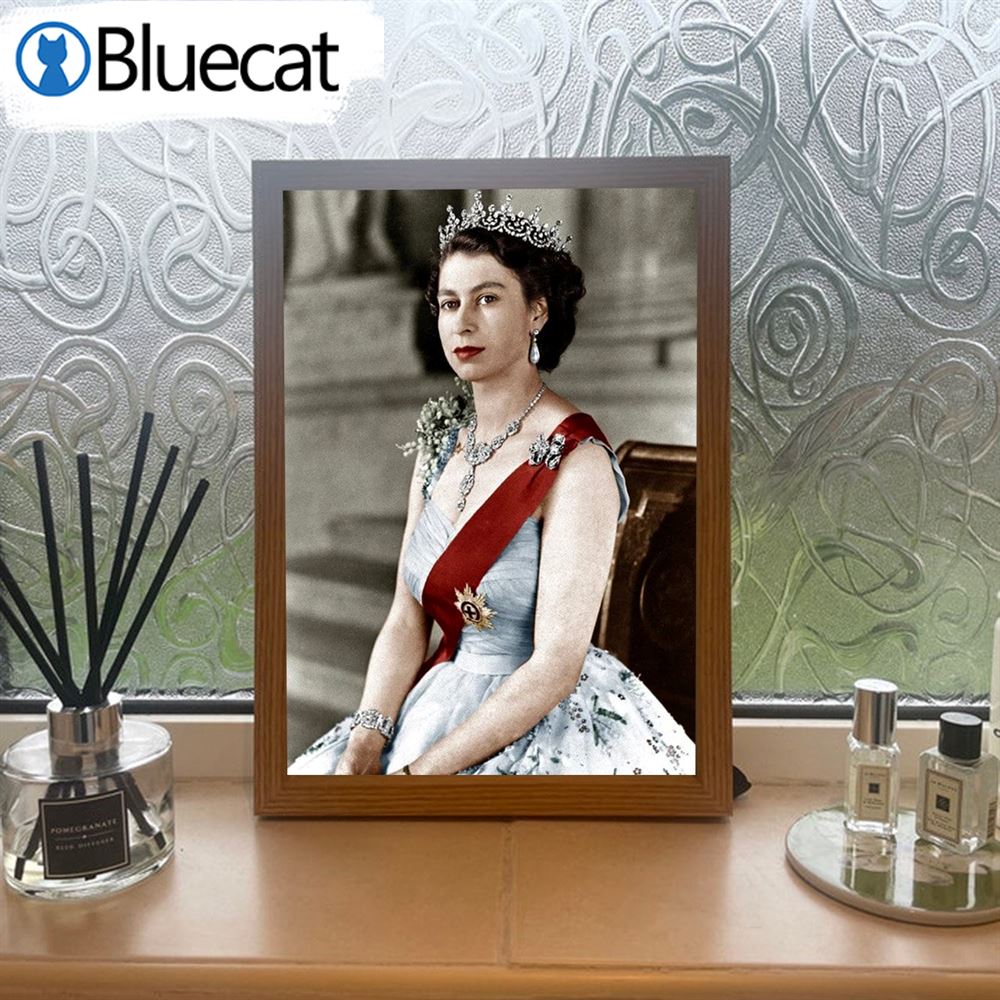 Queen Elizabeth Young Poster