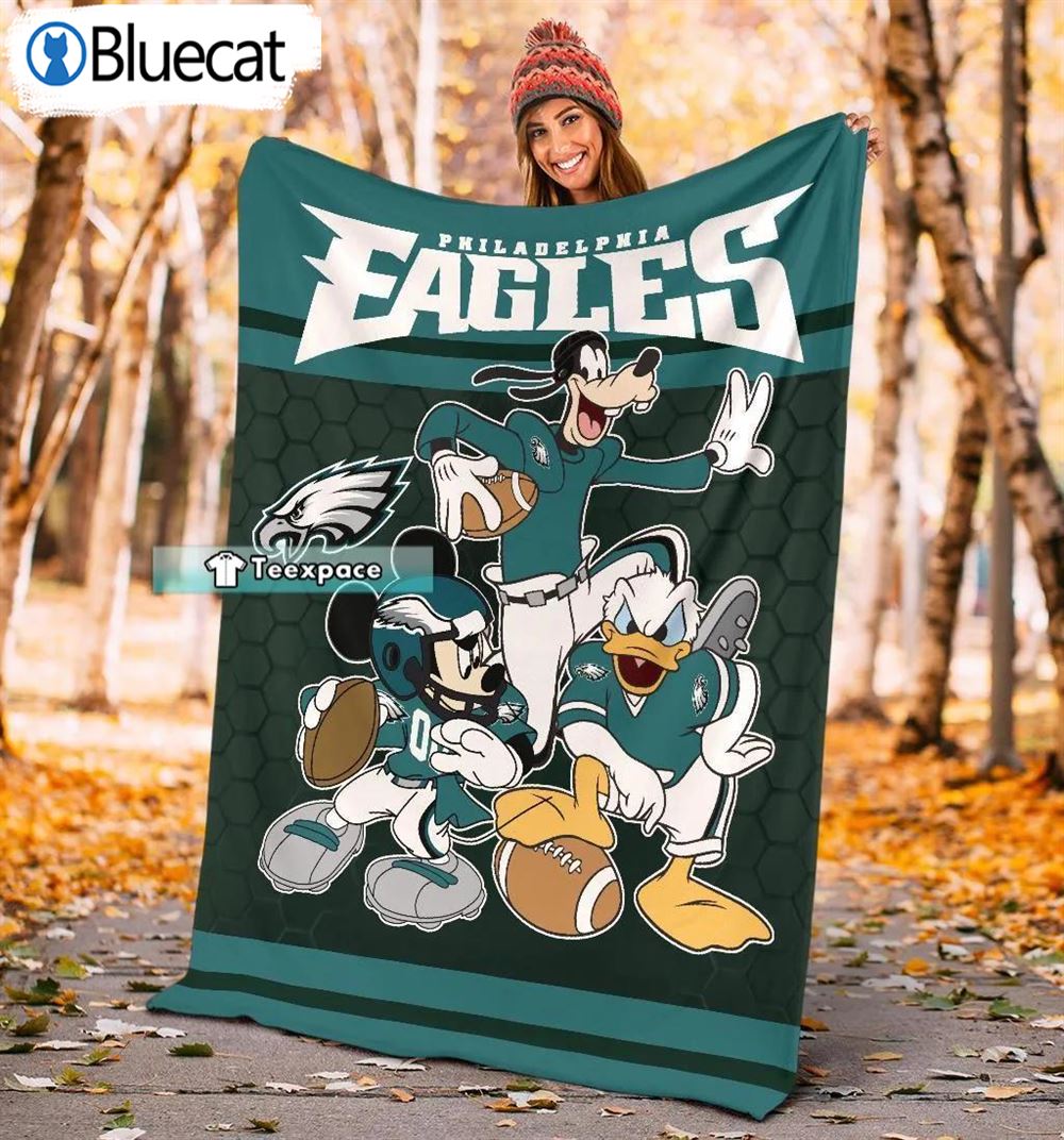 Disney Mickey Donald Goofy Eagles Football Fleece Blanket 