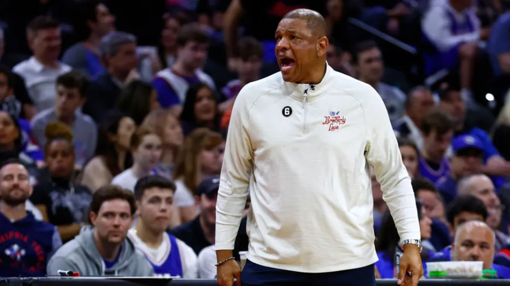 milwaukee bucks ra mat hlv doc rivers dat muc tieu vo dich nba 4