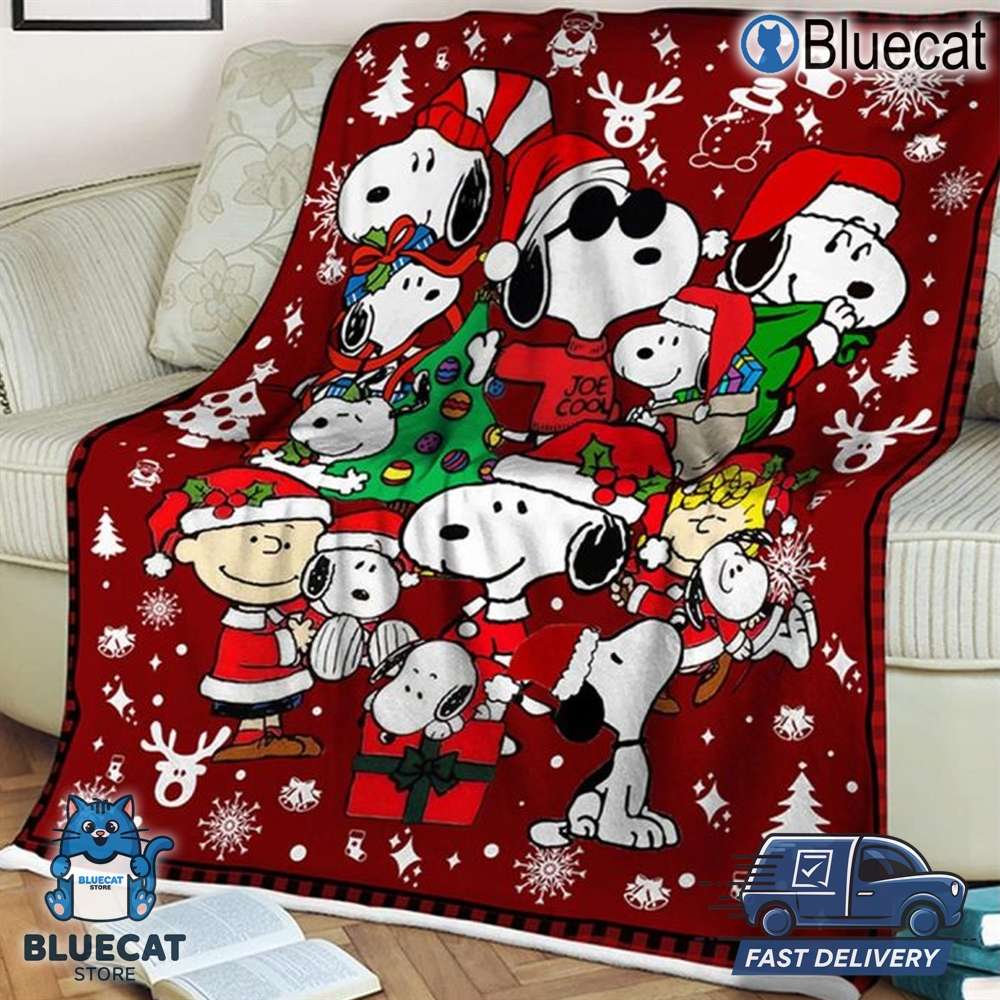 snoopy joe cool festive christmas fleece blanket quilt 1